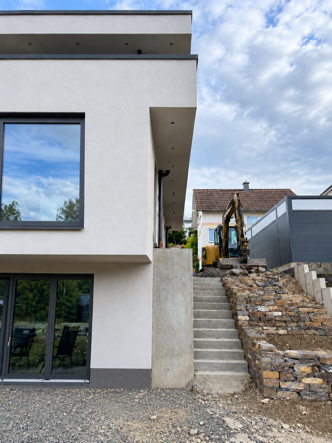 Außentreppe im Hang